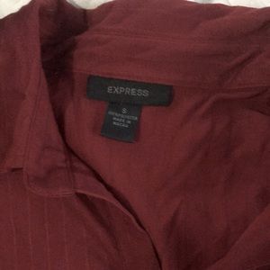 Red or black express men’s small no button V-neck polo